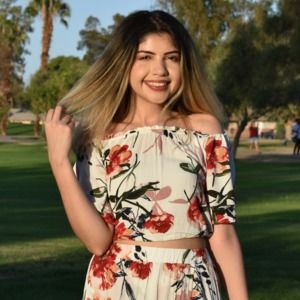 Meet your Posher, Fernanda